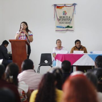 Liz Concha participó en el VIII Foro para la Reforma a Ley de Turismo realizado en Huautla de Jiménez  