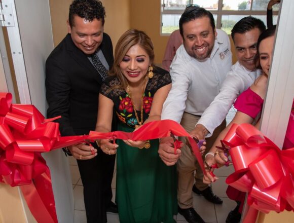 Con aula de medios se moderniza el Plantel 27 del Cobao de Miahuatlán