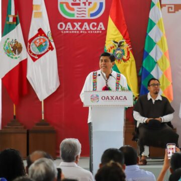 Refrendan pueblos de Bolivia y Oaxaca sus lazos de hermandad