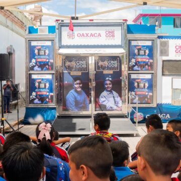 Llega Cine Gob a Tlacolula de Matamoros