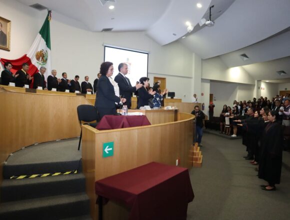 Rinden protesta a su cargo cinco nuevos magistrados del TSJ