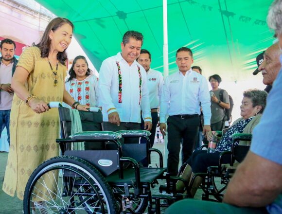 Con entrega de apoyos, DIF Oaxaca impacta en la calidad de vida de habitantes de los Valles Centrales