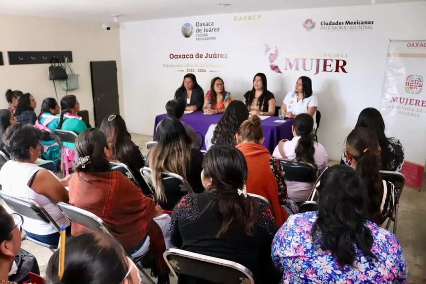 Fortalece SM liderazgo de 21 directoras de Instancias de las Mujeres de Valles Centrales