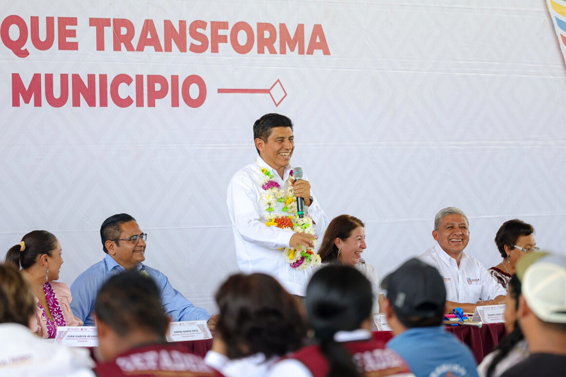 FOTO 3 Gobierno de Oaxaca impulsa el desarrollo de San Juan Colorado Con inversión millonaria, Gobierno de Oaxaca impulsa el desarrollo de San Juan Colorado
