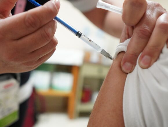 Aplica SSO más 36 mil vacunas contra la influenza en Tuxtepec