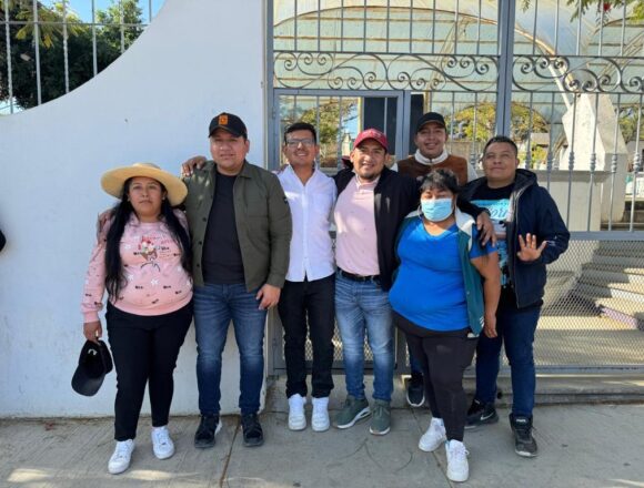 Casa por casa, refuerza Carlos López Jarquín continuidad de la 4T en Oaxaca