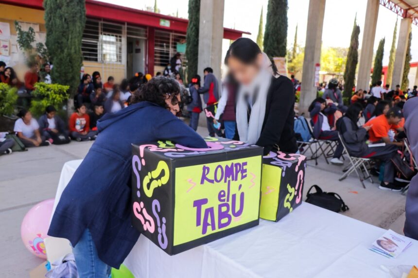 Rompe el Tabú llega a siete instituciones educativas de los Valles Centrales