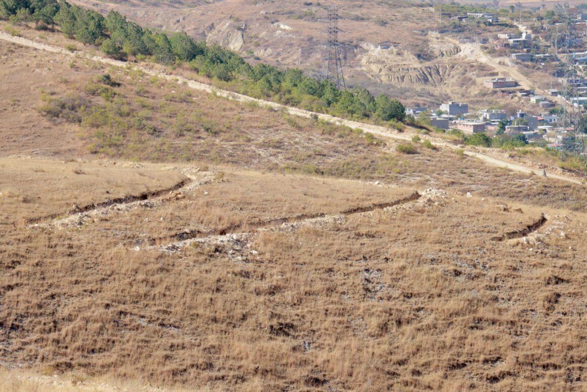 Con trabajo comunitario ejidatarios de San Antonio de la Cal proyectan captar más de 5 millones de litros de agua de lluvia