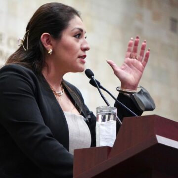 La diputada Liz Concha expone casos de violencia política de género en Santa Lucía Ocotlán 