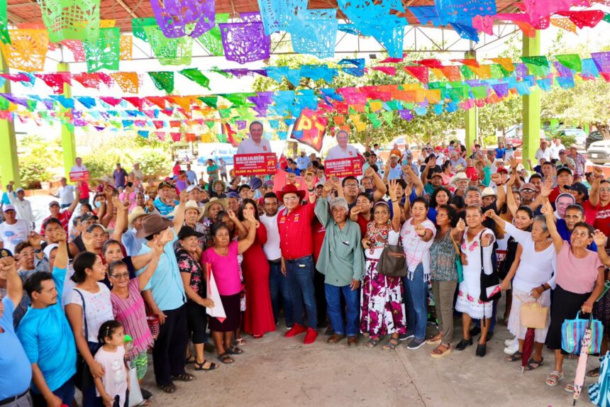 Personas mayores beneficiarias del programa Gozona Familiar son capacitadas para poder reencontrarse con hijas e hijos migrantes