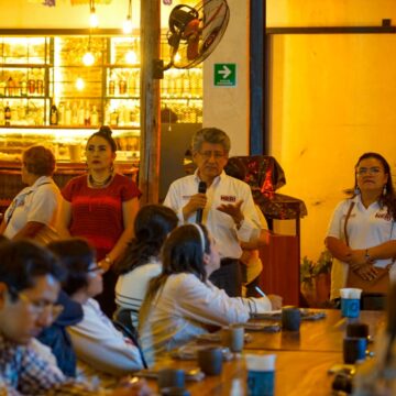 Expone Francisco Martínez Neri avances obtenidos en la agilización de trámites administrativos