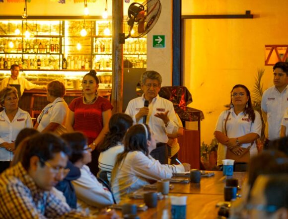 Expone Francisco Martínez Neri avances obtenidos en la agilización de trámites administrativos