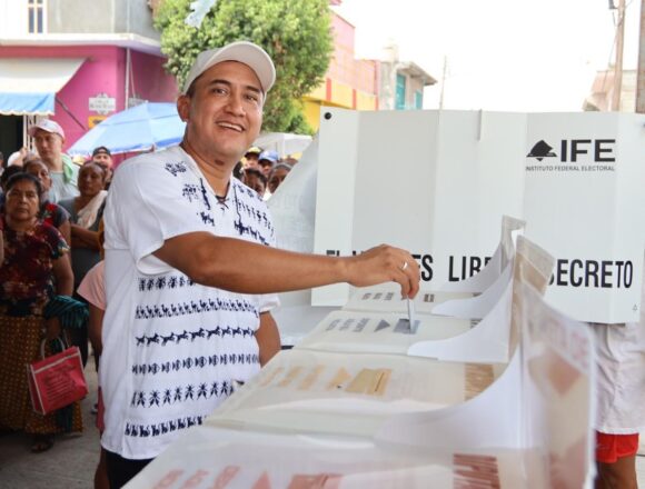 Hoy vive México, una fiesta democrática, destaca Nino Morales