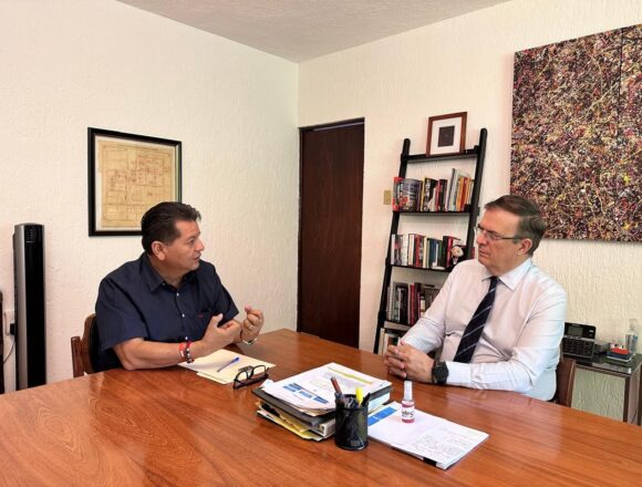 Marcelo Ebrard se reúne con Daniel Mendez Sosa en la CDMX.