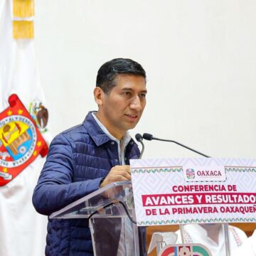 Gobierno de la Primavera Oaxaqueña ha invertido más de 992 Mdp para beneficiar a 627 escuelas