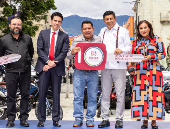 Con la entrega de patrullas se fortalece estrategia de seguridad en 44 municipios: Salomón Jara