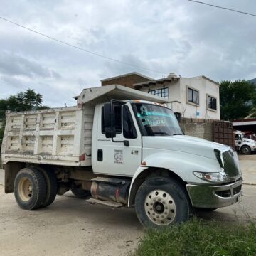 Recupera Policía Vial Estatal dos vehículos con reporte de robo