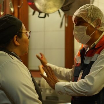 Reconocen labor de personas verificadoras sanitarias en la protección a la salud