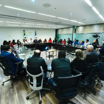 SENADORAS Y SENADORES DEL PRI DAN SU PALABRA DE VOTO EN CONTRA DE LA REFORMA JUDICIAL