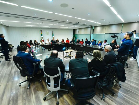 1 foto SENADORAS Y SENADORES DEL PRI DAN SU PALABRA DE VOTO EN CONTRA DE LA REFORMA JUDICIAL