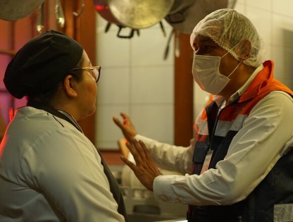 Reconocen labor de personas verificadoras sanitarias en la protección a la salud