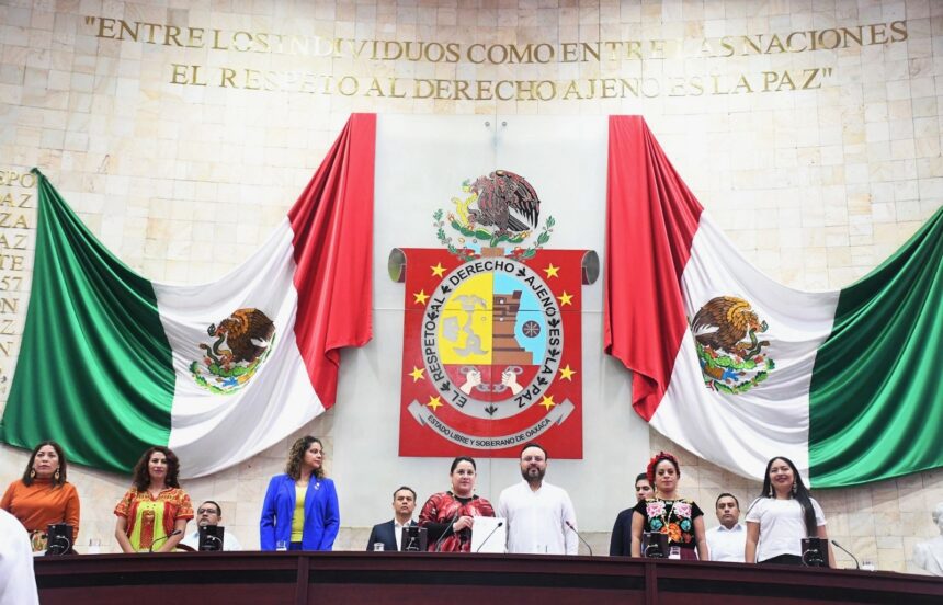 Recibe Congreso segundo informe de gobierno del Ejecutivo estatal