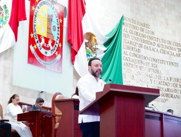 1.Gobierno de Oaxaca consolida el diálogo como principal herramienta para la construcción de paz_ Sego Gobierno de Oaxaca consolida el diálogo como principal herramienta para la construcción de paz y gobernabilidad: Sego
