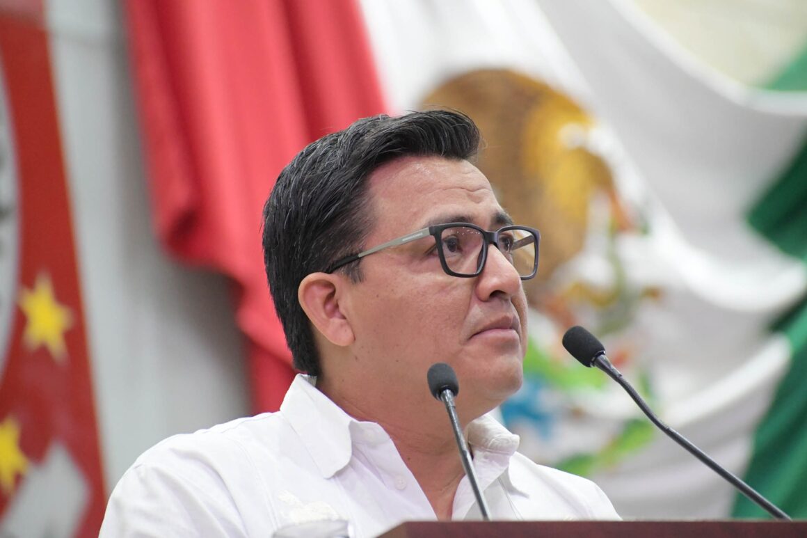 Desde el Congreso de Oaxaca se busca blindaje constitucional de programas sociales para juventudes y jefas de familia