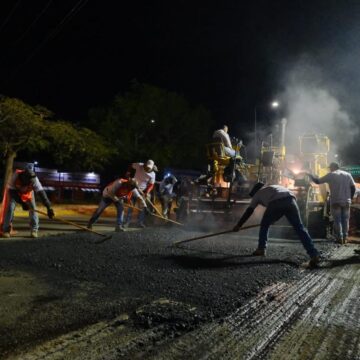 Activan trabajos nocturnos del Mega Plan de Bacheo y Reencarpetamiento