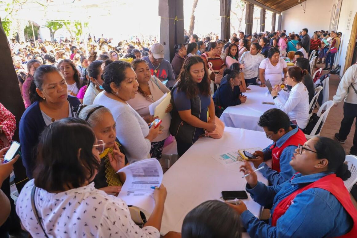 Apoya Sedeco a emprendedoras del Istmo para potenciar negocios