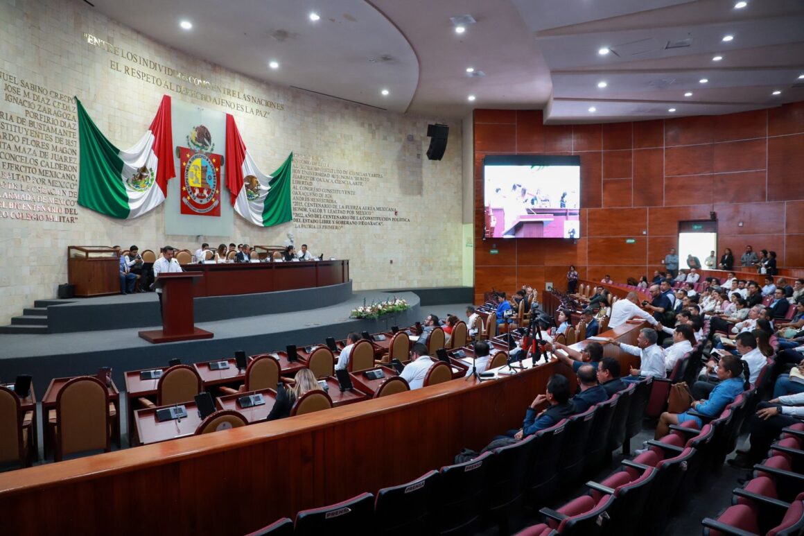 Con obras de infraestructura social y proyectos estratégicos se avanza para consolidar el progreso de las ocho regiones del estado