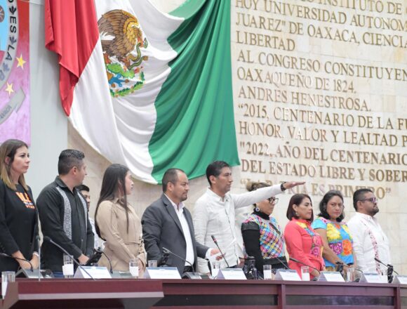 Comparecencia Titular del Iocied (2) Con espacios dignos para las y los estudiantes, se avanza en la transformación de la infraestructura educativa en Oaxaca