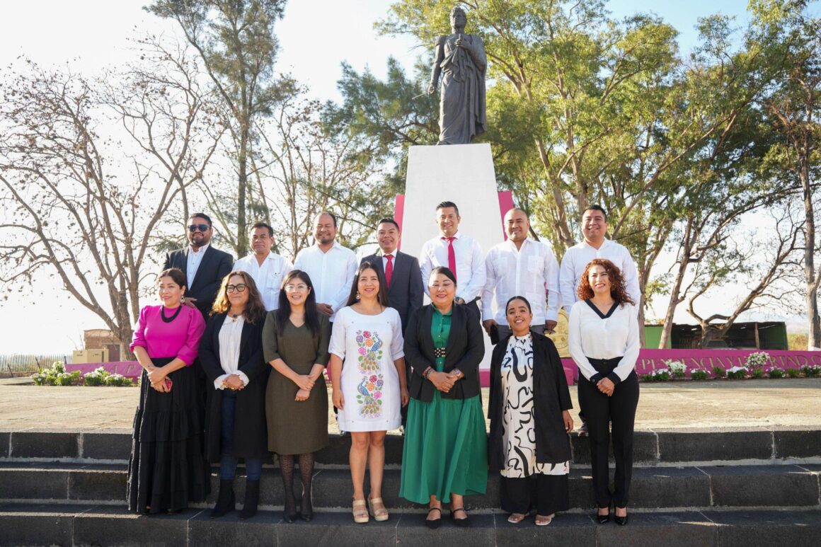 Las y los diputados de la LXVI Legislatura de Oaxaca asistieron a la conmemoración del 194 aniversario luctuoso de Vicente Guerrero