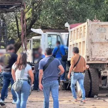 FGEO realiza cateo a un taller de soldadura en la Costa; aseguran un camión tipo volteo como parte de la investigación de un homicidio