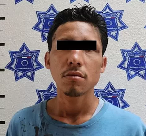 IMG-20250224-WA0040.jpg Policía Municipal detiene a una persona por el presunto delito de robo