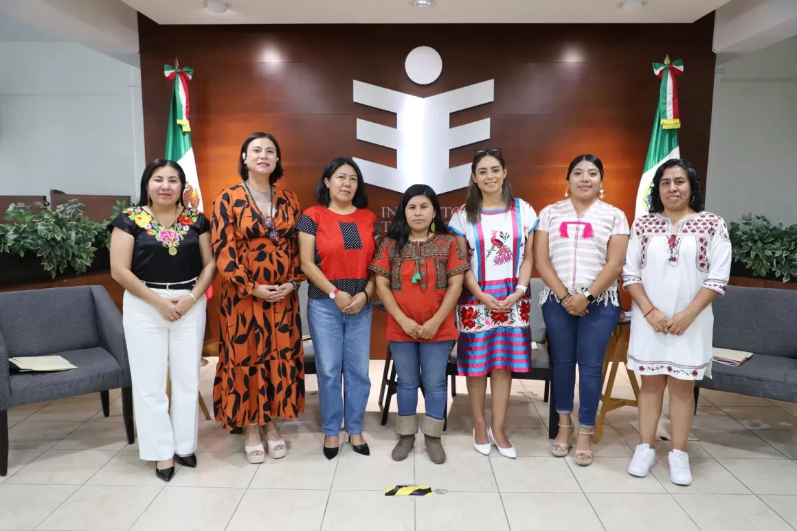 Realiza IEEPCO conversatorio en el marco del Día Internacional de la lengua materna