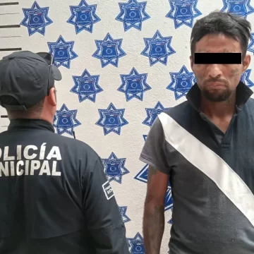 Policía Municipal detiene a una persona por el presunto delito de robo