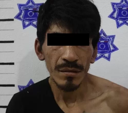 IMG-20250226-WA0047.jpg Policía Municipal detiene a persona por el presunto delito de robo