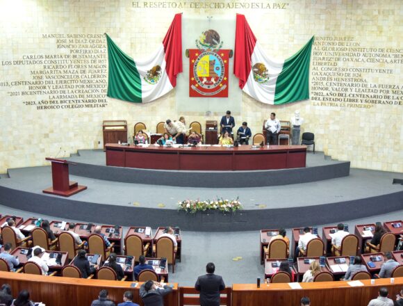 Presentan iniciativa de reforma financiera para los partidos políticos en Oaxaca