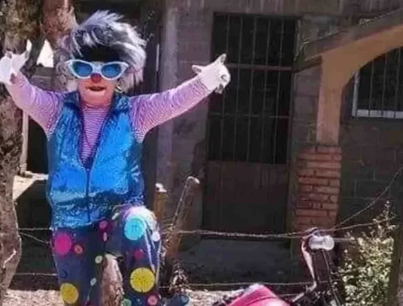 Linchan a payaso acusado de abuso sexual en Oaxaca (VIDEO)