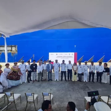 Arriba a Salina Cruz mercancía que hará el primer cruce interoceánico a través del CIIT