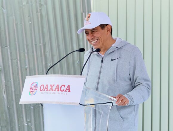 En San Juan Chapultepec, Salomón Jara lidera Mega Tequio para embellecer 400 fachadas