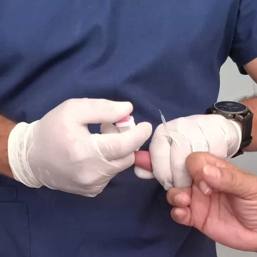 Brindan Secretaría de Administración y Coesida taller sobre educación sexual y prevención del VIH