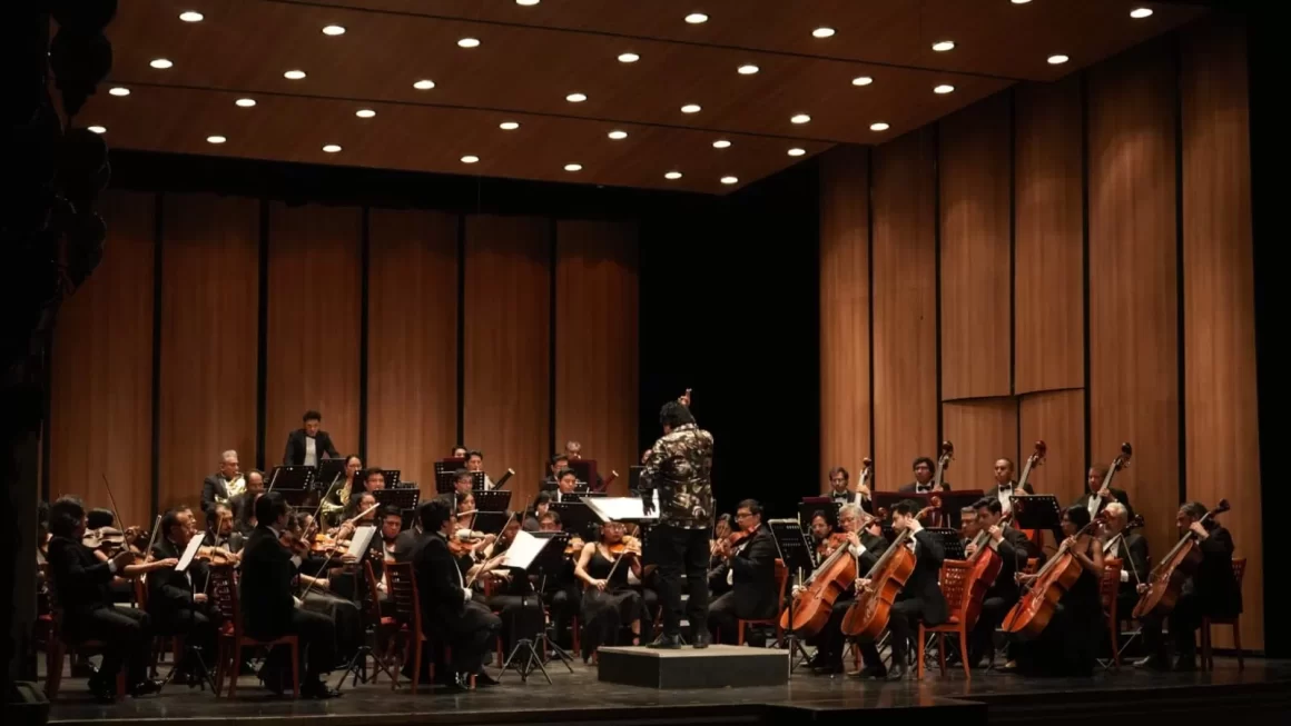 Con lleno total, Orquesta Sinfónica de Oaxaca abre temporada 2025