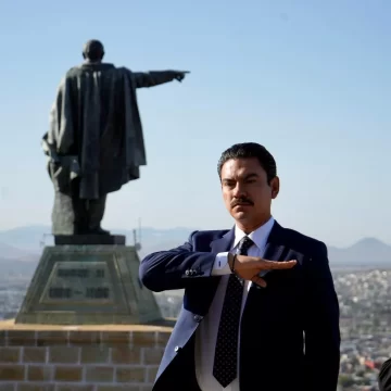 Cabildo de Oaxaca de Juárez conmemora el 219 Aniversario del Natalicio del Benemérito de las Américas
