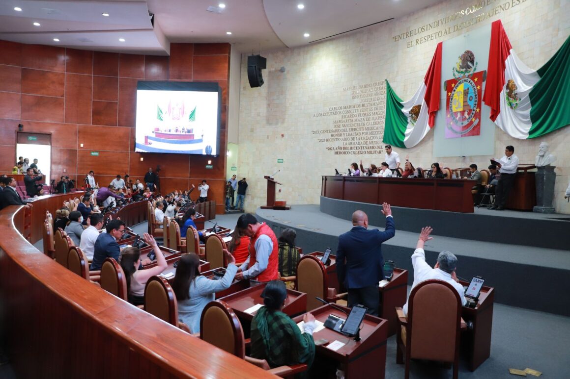 Respaldan las y los diputados de la LXVI Legislatura exhorto a la Secretaría de Honestidad Estatal para conocer la situación del adeudo del Estado al ISSSTE