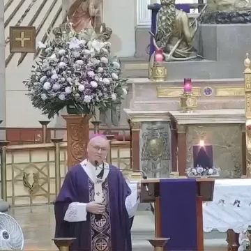 El Arzobispo de Antequera, Mons. Pedro Vázquez Villalobos, invita a vivir la Cuaresma con gratitud, penitencia y compromiso cristiano.