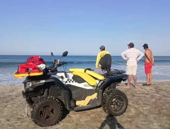 FB_IMG_1744055041850.jpg Localizan cuerpo sin vida de joven en playa Zicatela: Protección Civil