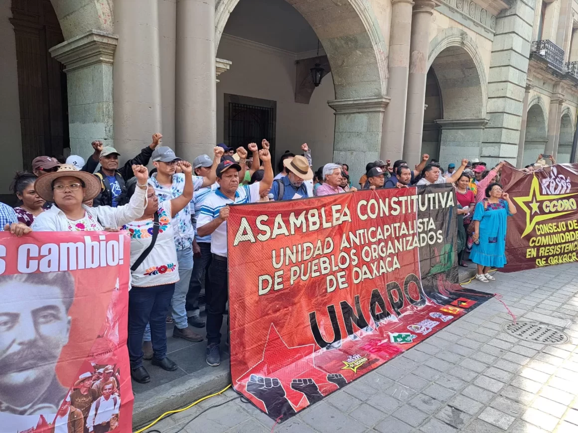 Se constituye la Unidad Anticapitalista de Pueblos Organizados de Oaxaca (UNAPO)