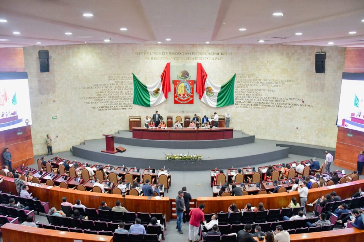 Muro de Honor del Congreso de Oaxaca será remodelado y reestructurado